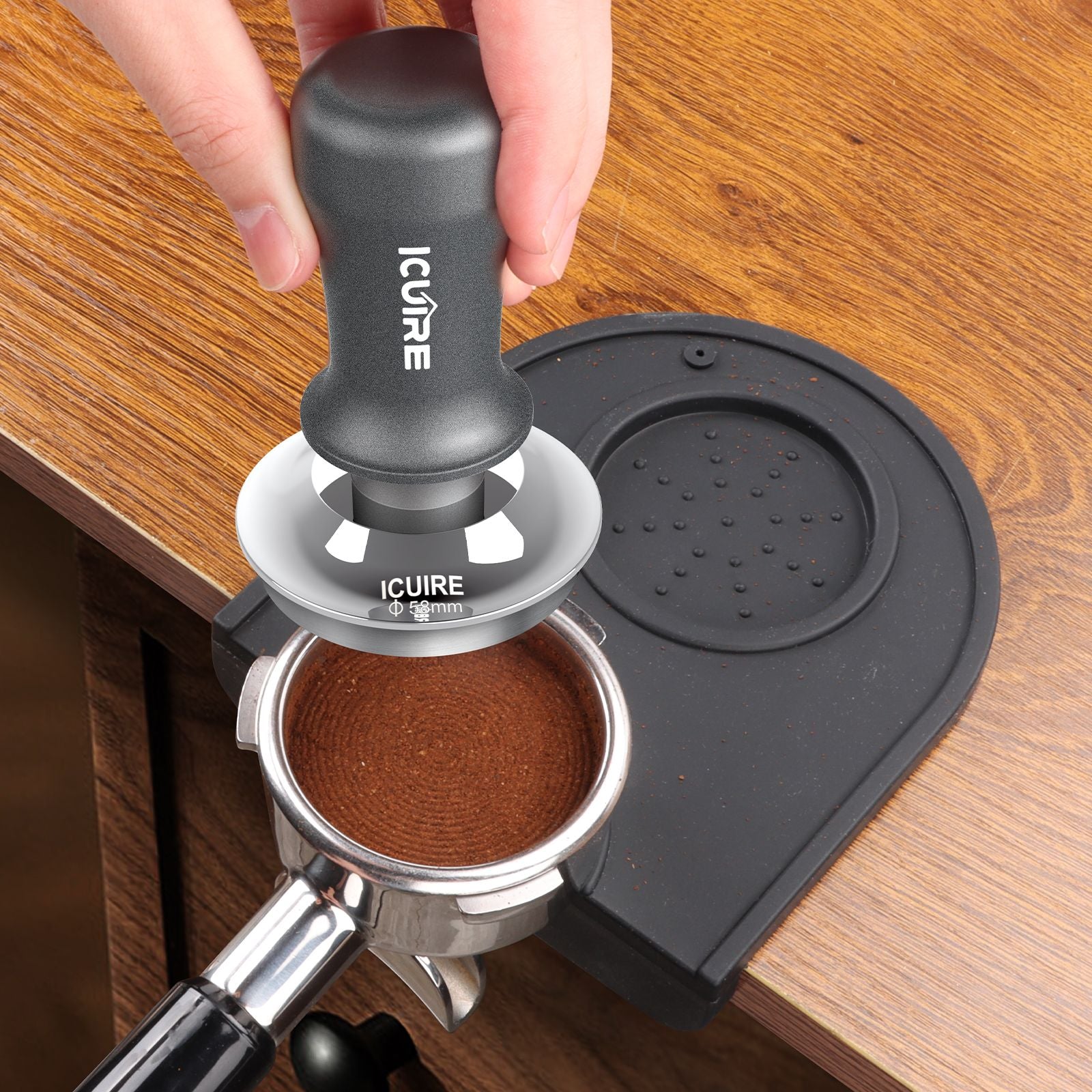Espresso Tamper, Premium Coffee Tamper for Espresso Machine with Calibrated Spring Loaded, Premium Stainless Steel Flat Base.